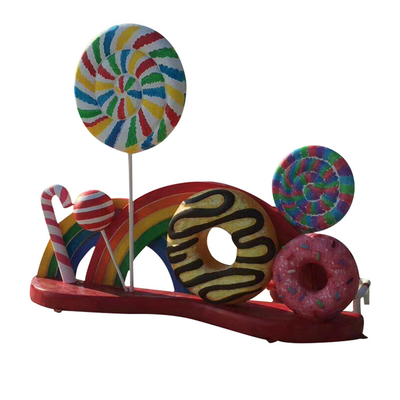 De Kleur van Art Outdoor Fiberglass Sculpture Painted van de cakelolly voor Venstervertoning