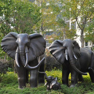 Grote de Tuinstandbeelden die van het Olifants Openluchtbrons voor Dierentuinpark gieten