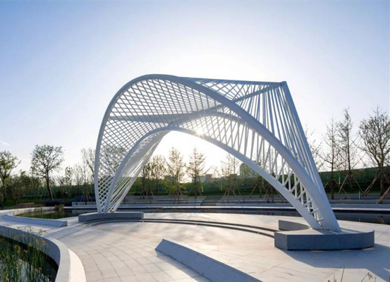 SS van het witmetaal de Decoratieve Beeldhouwwerk Grote Aangepaste Beeldhouwwerken van de Metaaltuin