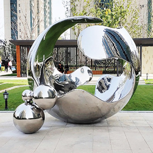 De openluchttuin van het Spiegelroestvrije staal beeldhouwt Decoratieve Holle Opgepoetste Bal