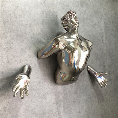 De mens die 3D Metaalmuur Art Sculpture hangen galvaniseert Aangepast